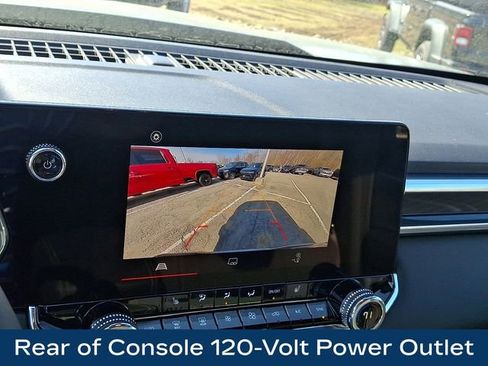 Used 2023 GMC Canyon Elevation w/ Convenience Package AWD/4WD image 16