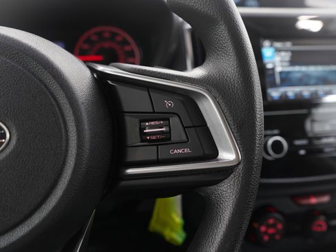 Used 2018 Subaru Impreza 2.0i Premium image 25