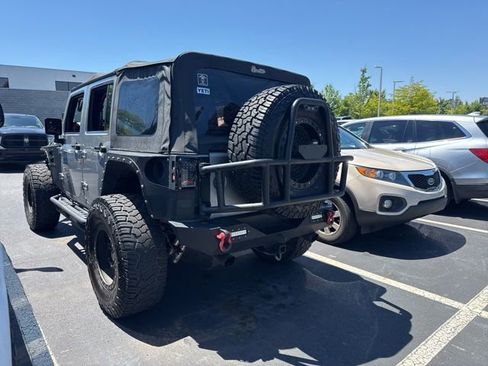 Used 2014 Jeep Wrangler Unlimited Rubicon w/ Connectivity Group AWD/4WD image 2