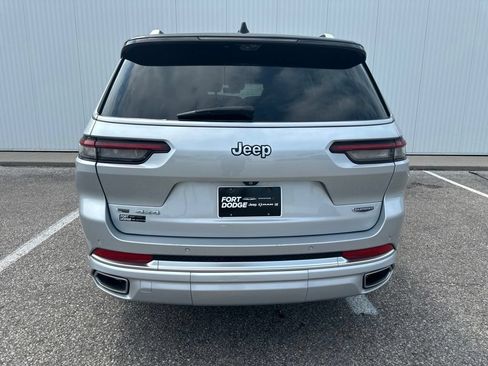 Used 2021 Jeep Grand Cherokee L Summit w/ Advanced Protech Group IV AWD/4WD image 6