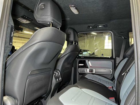 Used 2025 Mercedes-Benz G 550 image 18