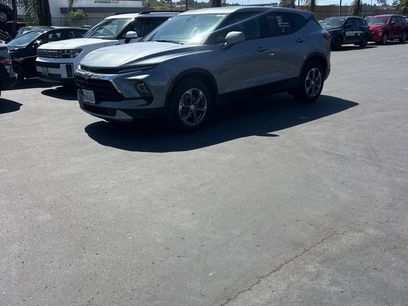 Used 2025 Chevrolet Blazer LT