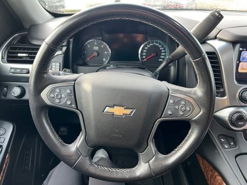 Used 2019 Chevrolet Tahoe Premier w/ Premier Plus Edition image 17