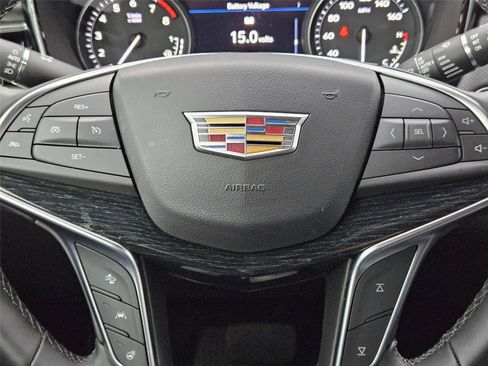 New 2025 Cadillac XT5 Premium Luxury FWD image 17