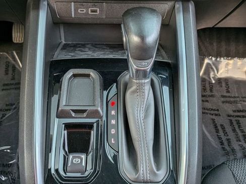 Used 2023 Chevrolet Colorado LT RWD image 25