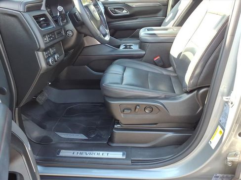 Used 2023 Chevrolet Tahoe RST w/ Luxury Package AWD/4WD image 14