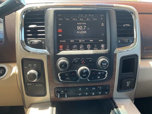 Used 2014 RAM 2500 Laramie AWD/4WD image 25