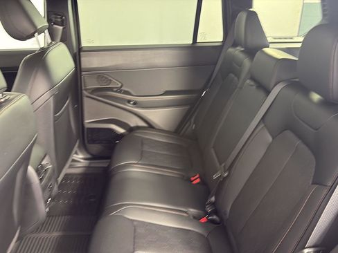 New 2026 Jeep Cherokee Overland w/ Advanced Pro Tech Group AWD/4WD image 11