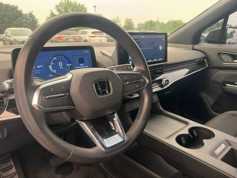 Used 2024 Honda Prologue EX image 14