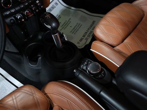 Used 2019 MINI Cooper John Cooper Works image 23