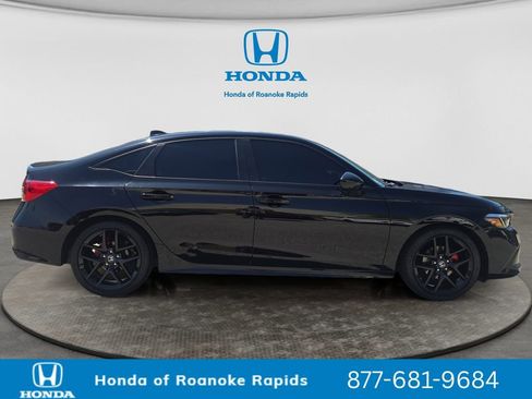 Used 2024 Honda Civic Sport image 6