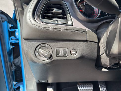 Used 2023 Dodge Challenger R/T w/ Plus Package image 25