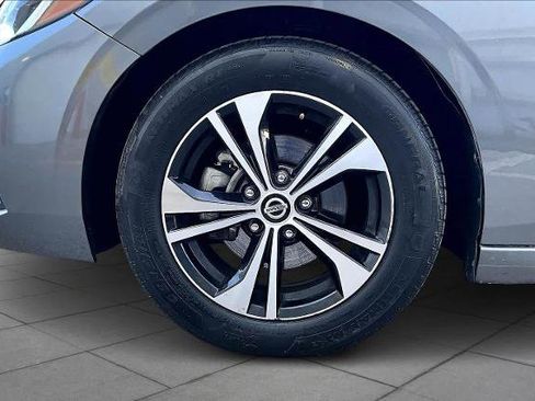 Certified 2022 Nissan Sentra SV w/ All-Weather Package image 11