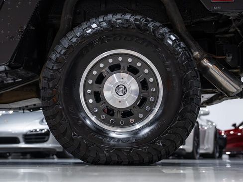 Used 2006 HUMMER H1 4-Door Wagon AWD/4WD image 12