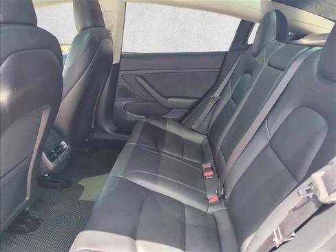 Used 2019 Tesla Model 3 Standard Range Plus RWD image 15