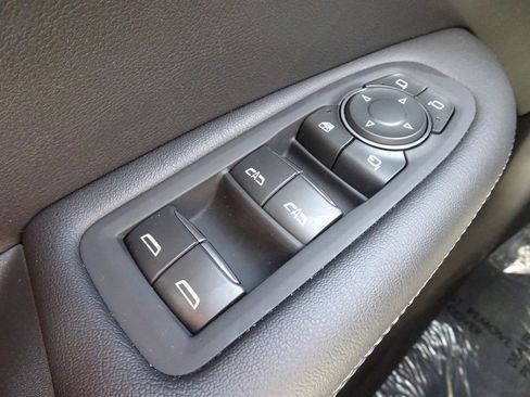 Certified 2023 Cadillac XT5 Premium Luxury w/ LPO, Floor Liner Package image 22