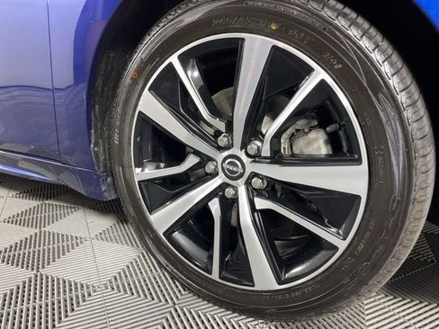 Used 2023 Nissan Maxima SV w/ Floor Mat Group image 15