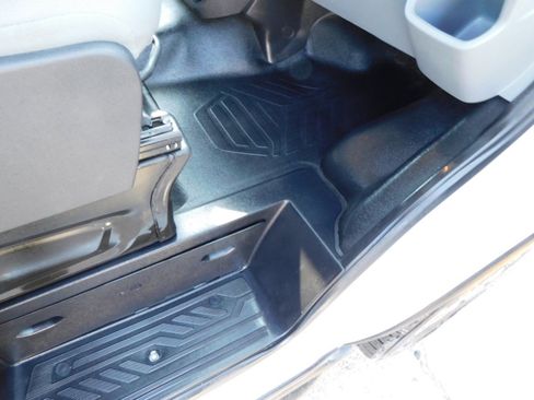 Used 2019 Ford Transit 150 130 Medium Roof image 23