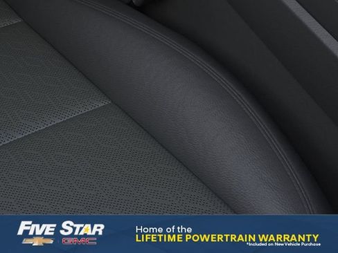 New 2026 Chevrolet Equinox LT FWD image 22