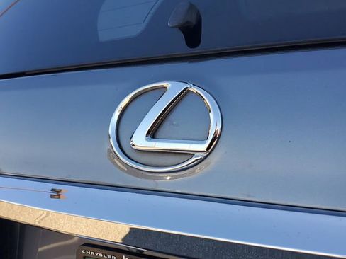 Used 2018 Lexus GX 460 image 8