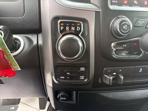 Used 2021 RAM 1500 Warlock AWD/4WD image 34
