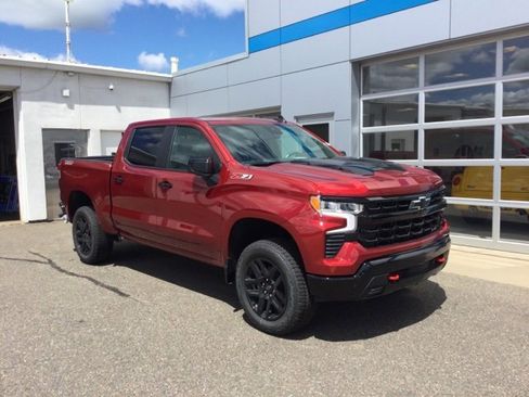 New 2025 Chevrolet Silverado 1500 LT Trail Boss w/ Convenience Package II image 2