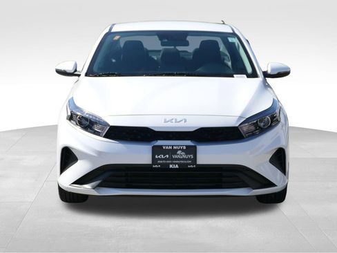 Used 2023 Kia Forte LXS w/ LXS Technology Package image 8