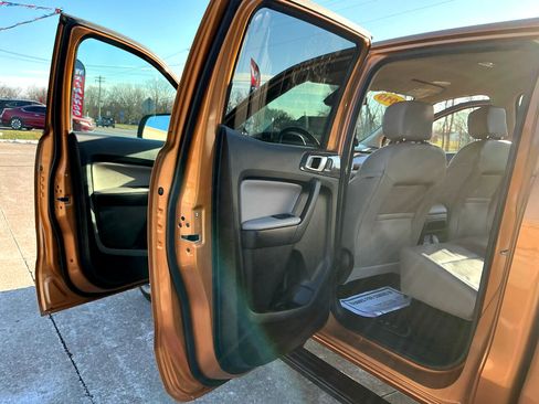 Used 2019 Ford Ranger Lariat w/ Equipment Group 501A Mid image 10