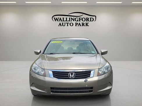 Used 2009 Honda Accord LX image 2