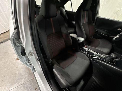 Used 2024 Toyota Corolla SE image 31