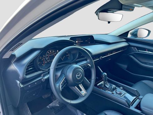 Used 2025 MAZDA MAZDA3 s FWD image 9