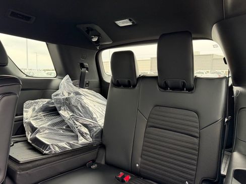 New 2026 Nissan Pathfinder Rock Creek w/ Rock Creek Premium Package image 15