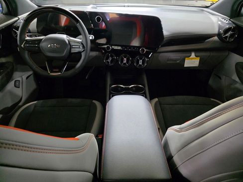 New 2026 Chevrolet Blazer EV SS image 18