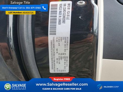 Used 2022 Chrysler Voyager LX image 17