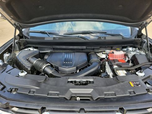 Used 2025 GMC Acadia Elevation FWD image 29