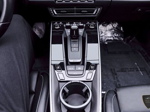 Used 2022 Porsche 911 Turbo S AWD/4WD image 75