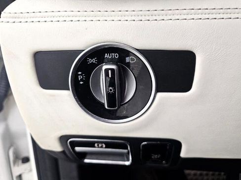 Used 2018 Mercedes-Benz AMG GT Roadster image 21