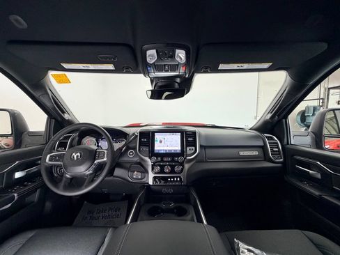 New 2026 RAM 2500 Big Horn AWD/4WD image 10