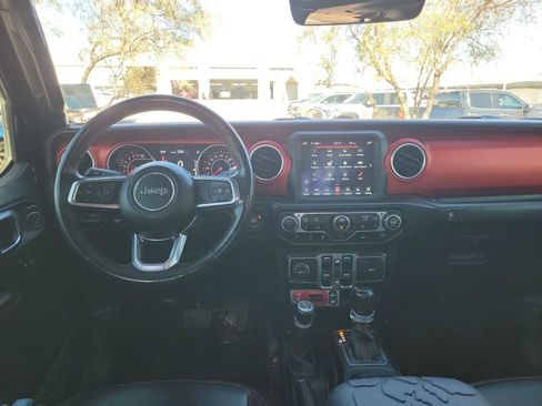 Used 2020 Jeep Gladiator Rubicon image 10