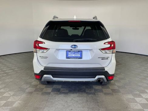 Used 2022 Subaru Forester Touring AWD/4WD image 16