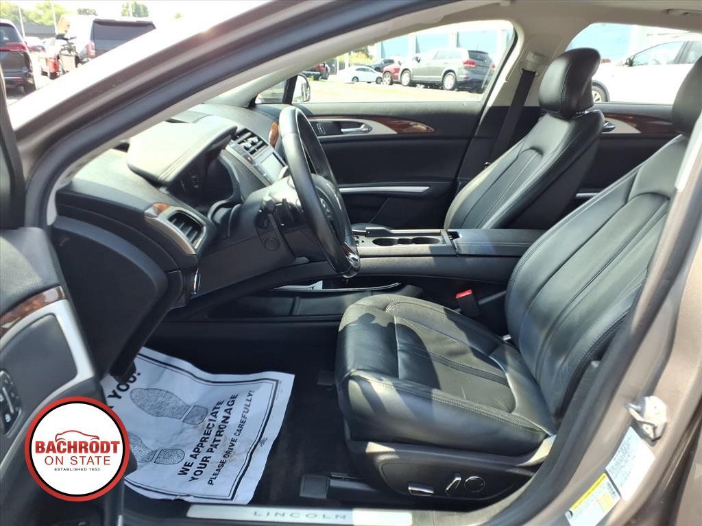Used 2016 Lincoln MKZ w/ Equipment Group 300A Reserve FWD image 24