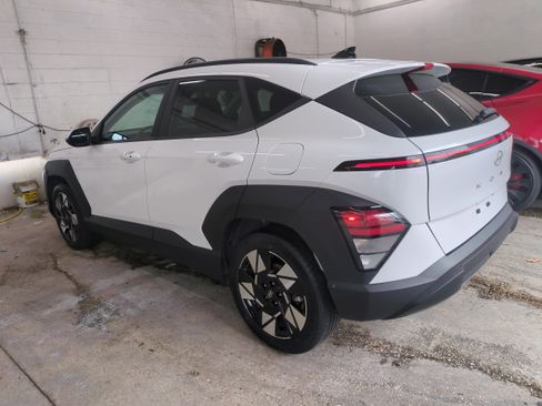 Used 2025 Hyundai Kona SEL image 6