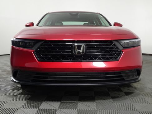 New 2025 Honda Accord LX image 17