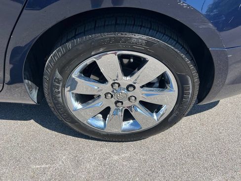 Used 2011 Buick LaCrosse CXL FWD image 13