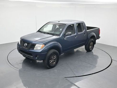 Used 2018 Nissan Frontier SV image 40