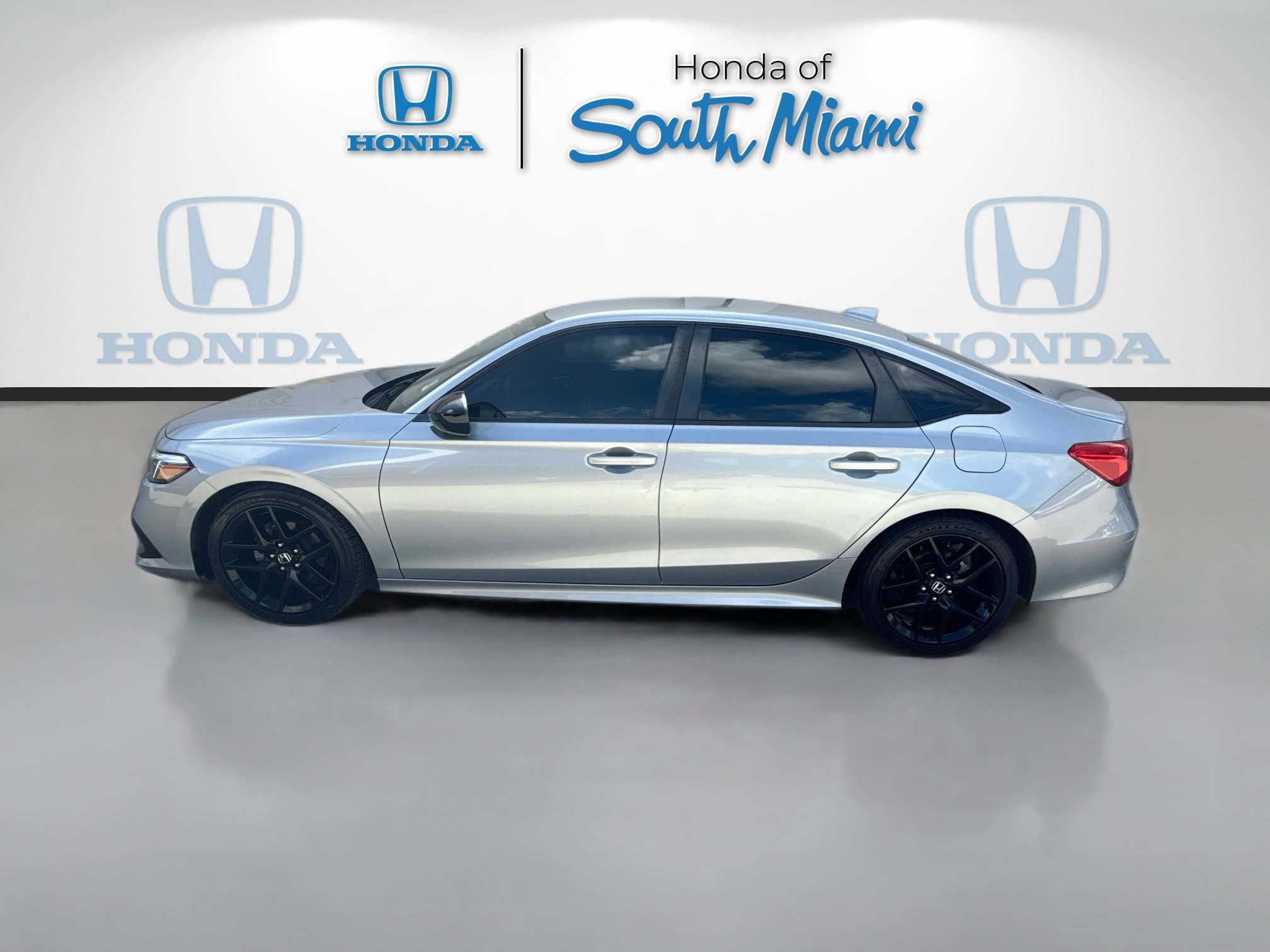 Certified 2023 Honda Civic Sport image 4