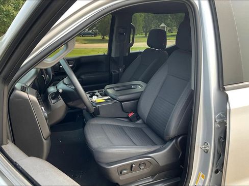 Used 2022 Chevrolet Silverado 1500 Custom w/ LPO, Dark Essentials Package image 22