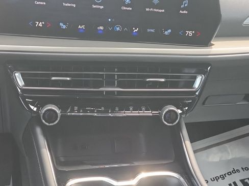 New 2026 Chevrolet Traverse LT w/ Driver Confidence Package FWD image 13