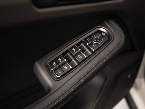 New 2026 Porsche Macan Turbo image 14