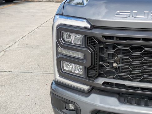 Certified 2023 Ford F250 Lariat w/ Sport Appearance Package AWD/4WD image 9